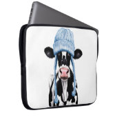 Koe in een pet. laptop sleeve (Voorkant Rechts)