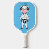 Koe in kung fu suit cartoon pickleball paddle (Voorkant)