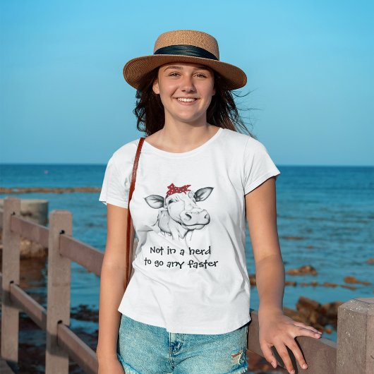 Koe in Red Bandana Funny T-shirt