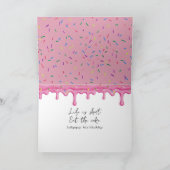 Koe met verjaardagscupcake Humor Kaart (Binnen)