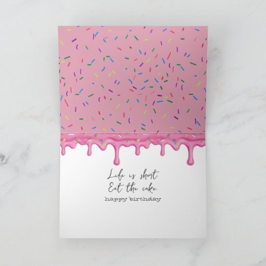 Koe met verjaardagscupcake Humor Kaart (Binnen)