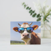 Koe met zonnebril briefkaart (Staand voorkant)