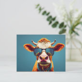 Koe met zonnebril briefkaart (Staand voorkant)