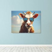 Koe met zonnebril canvas afdruk (Insitu (Houten vloer))