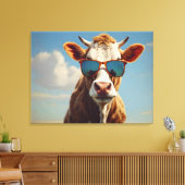 Koe met zonnebril canvas afdruk (Insitu (Woonkamer))