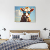 Koe met zonnebril canvas afdruk (Insitu (Slaapkamer))