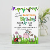 Koe neer op het Boerderij Verjaardag Kaart (Staand voorkant)