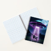 Koe ontmoet buitenaardse wezens. notitieboek (Binnen)