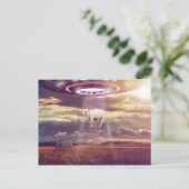 Koe ontvoerd door Aliens Fantasy Art Briefkaart (Staand voorkant)