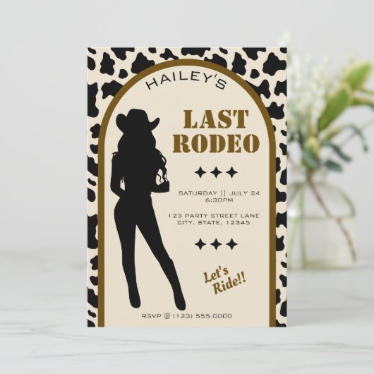 Koe Print Cowgirl Bruin Huwelijk Bachelorette Part Kaart (Staand voorkant)