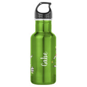 Koe speelt voetbal op appelgroen waterflesje waterfles  (Voorkant)