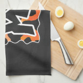 Koe Zwart en Oranje Wild mij Theedoek (Quarter Fold)