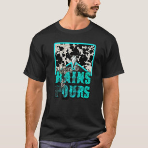 Koehuid Stier Schedel Als Het Regent Giet Het West T-shirt