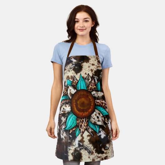 Koeienhuid van het land en laurierdruk schort (Gedragen)