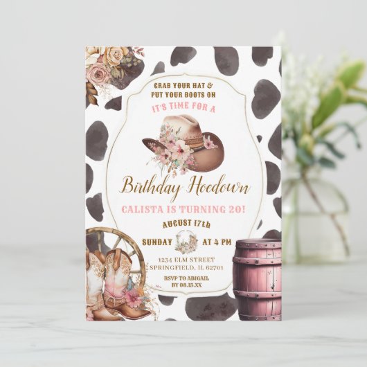Koeienhuid Woods Cowgirl Verjaardags Hoedown Uitno Kaart (Staand voorkant)