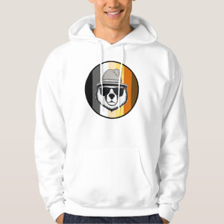 Koel Beer in Pet en zonnebril. Beer Pride. Hoodie