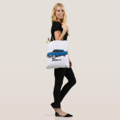 Koel blauw 1959 klassieke auto tote bag (Op model)