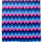 Koel Blauw Roze Chevron Patroon Douchegordijn (Voorkant)