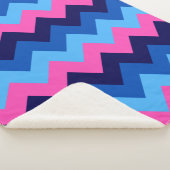 Koel Blauw Roze Chevron Print Medium Sherpa Deken (3/4)