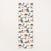 Koel- en funny-dieren die een zonnebril dragen yogamat (Voorkant)