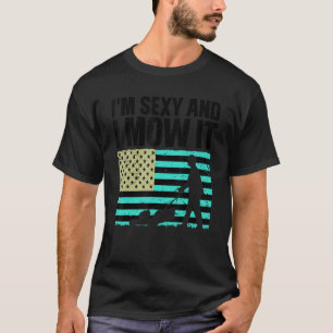 Koel grasmaaier voor vrouwen die landschaar verhui t-shirt