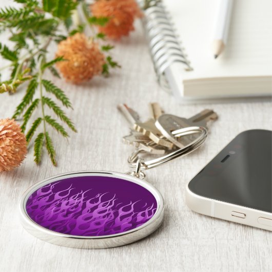 Koel paars racende vlammen grafisch sleutelhanger (Zijkant)