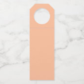 Koel pastelkleurig perzik kleur met aangepaste mon flessenhanger (Achterkant)