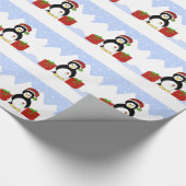 Koel pinguïn met kerstpakketten cadeaupapier (Hoek)