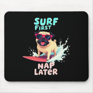 Koel pug surfende hond muismat