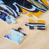 Koel stadsgraffiti in een verlaten gebouw. legpuzzel (Zijkant)