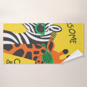 Koel zebra en giraffe met een gele bril badhanddoek (Badhanddoek)