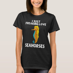 Koel zeepaardje voor vrouwen in de Zee van de ocea T-shirt