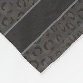 Koel zwart grijs cheetah print monogram fleece deken (Hoek)