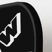Koel zwart, witte lijnen, aangepast monogram pickleball paddle (Links Detail)