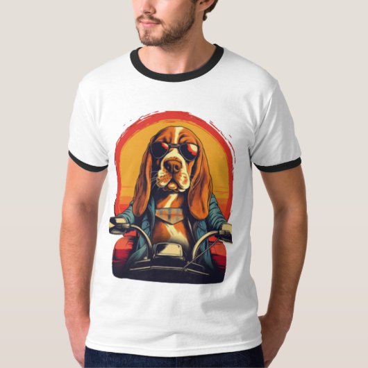 Koele basset hound biker in de zonsondergang t-shirt (Voorkant)