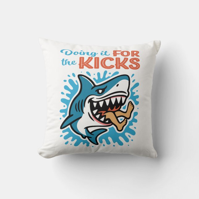 Koele Blauwe Haai voor Kicks Kussen (Voorkant)