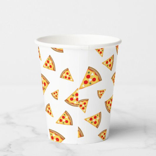 Koele en leuke pizza plakjes patroon op wit papieren bekers (Rechts)
