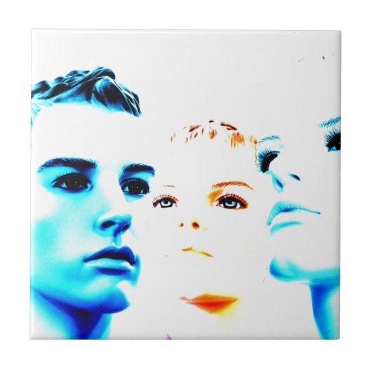 Koele gezichten (drie) vrienden, minimalistisch on tegeltje (Voorkant)