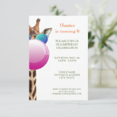 Koele Giraffe en Bubblegum | feestuitnodiging Kaart (Staand voorkant)