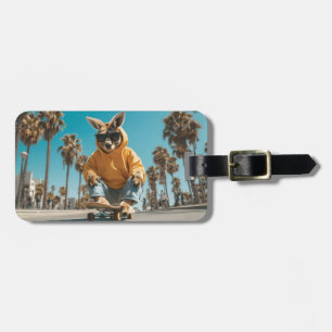 Koele kangoeroe in zonnebril op een skateboard bagagelabel