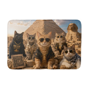 Koele katten voor piramide badmat! badmat