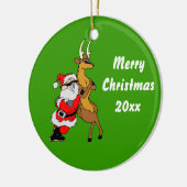 Koele Kerstman en rendier met zonnebril Keramisch Ornament (Links)