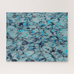 Koele, moderne digitale kunst van blauwe waterverf legpuzzel