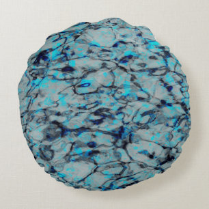 Koele, moderne digitale kunst van blauwe waterverf rond kussen