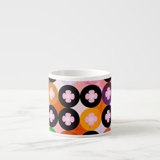 Koele multi gekleurde cirkels & roze klavers espresso kop (Voorkant)