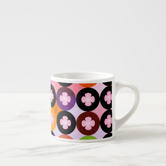 Koele multi gekleurde cirkels & roze klavers espresso kop (Rechts)