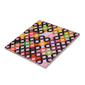 Koele multi gekleurde cirkels & roze klavers tegeltje (Zijkant)