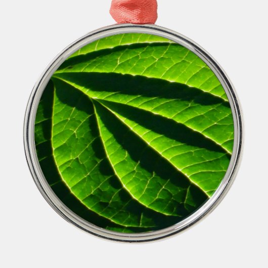 Koelgroen blad metalen ornament (Voorkant)