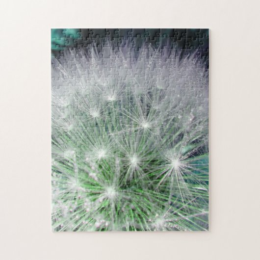 Koelgroen en witte andelion met waterdruppels legpuzzel (Verticaal)