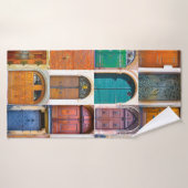 Koeling van middeleeuwse voordeuren in Praag, Tsje Badhanddoek (Badhanddoek)